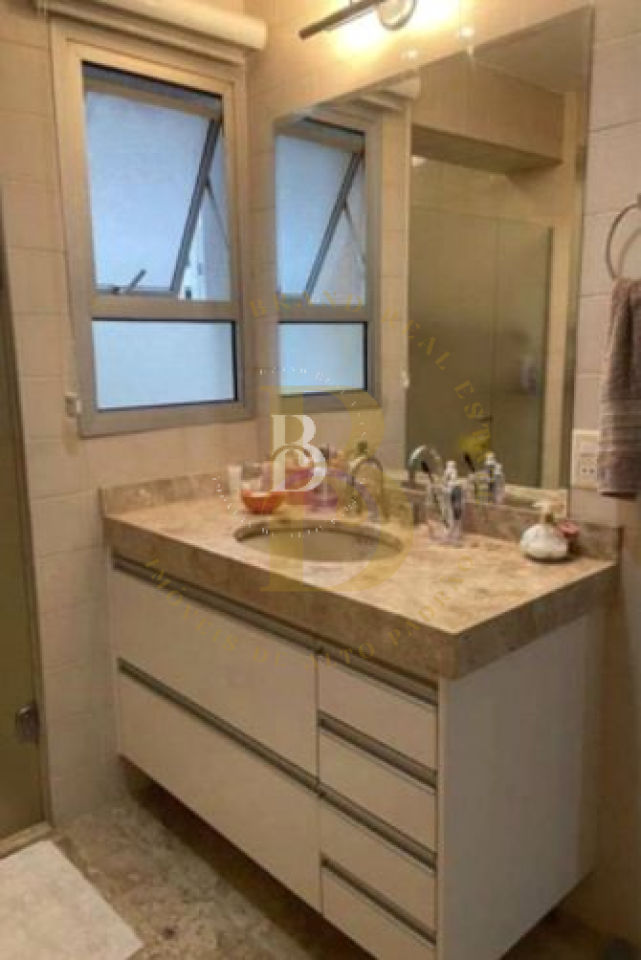 Foto 8 - BR215