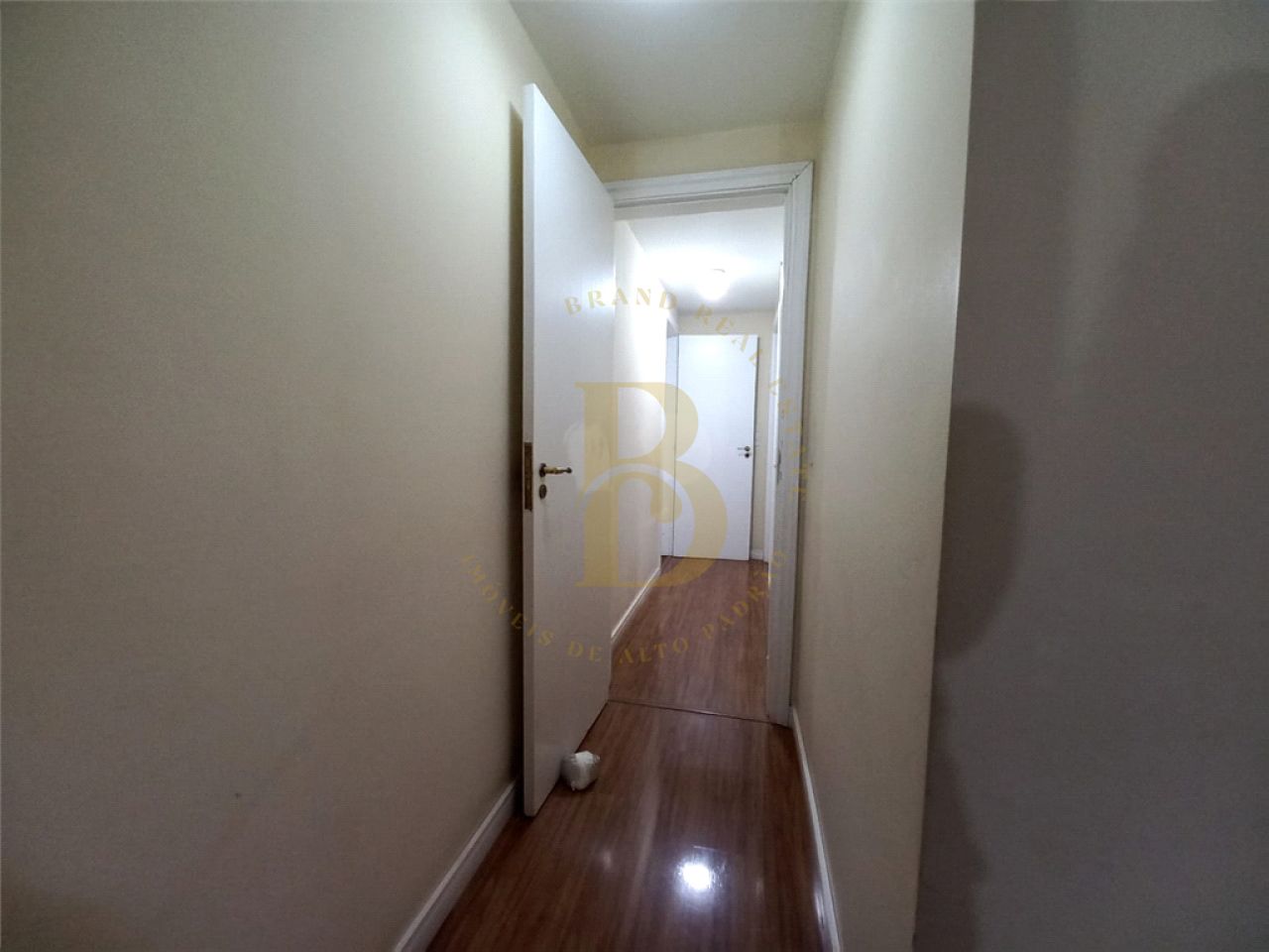 Foto 7 - BR2172
