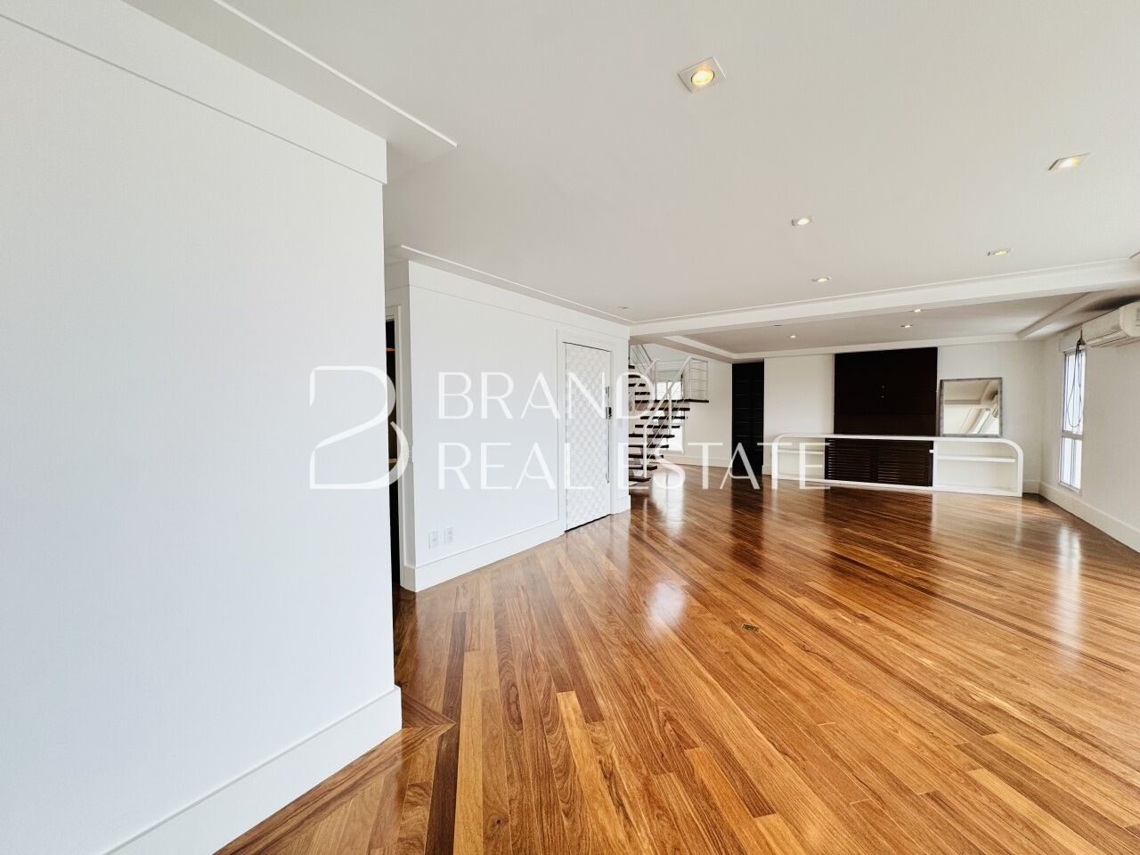 Foto 5 - BR2255