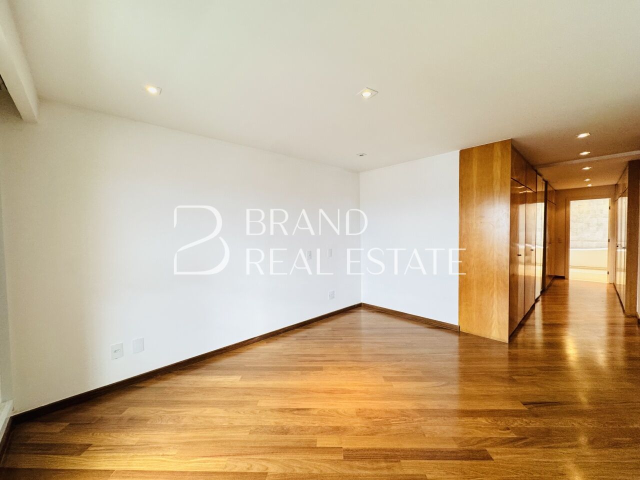 Foto 32 - BR2255