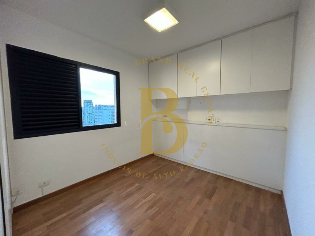 Foto 10 - BR2273