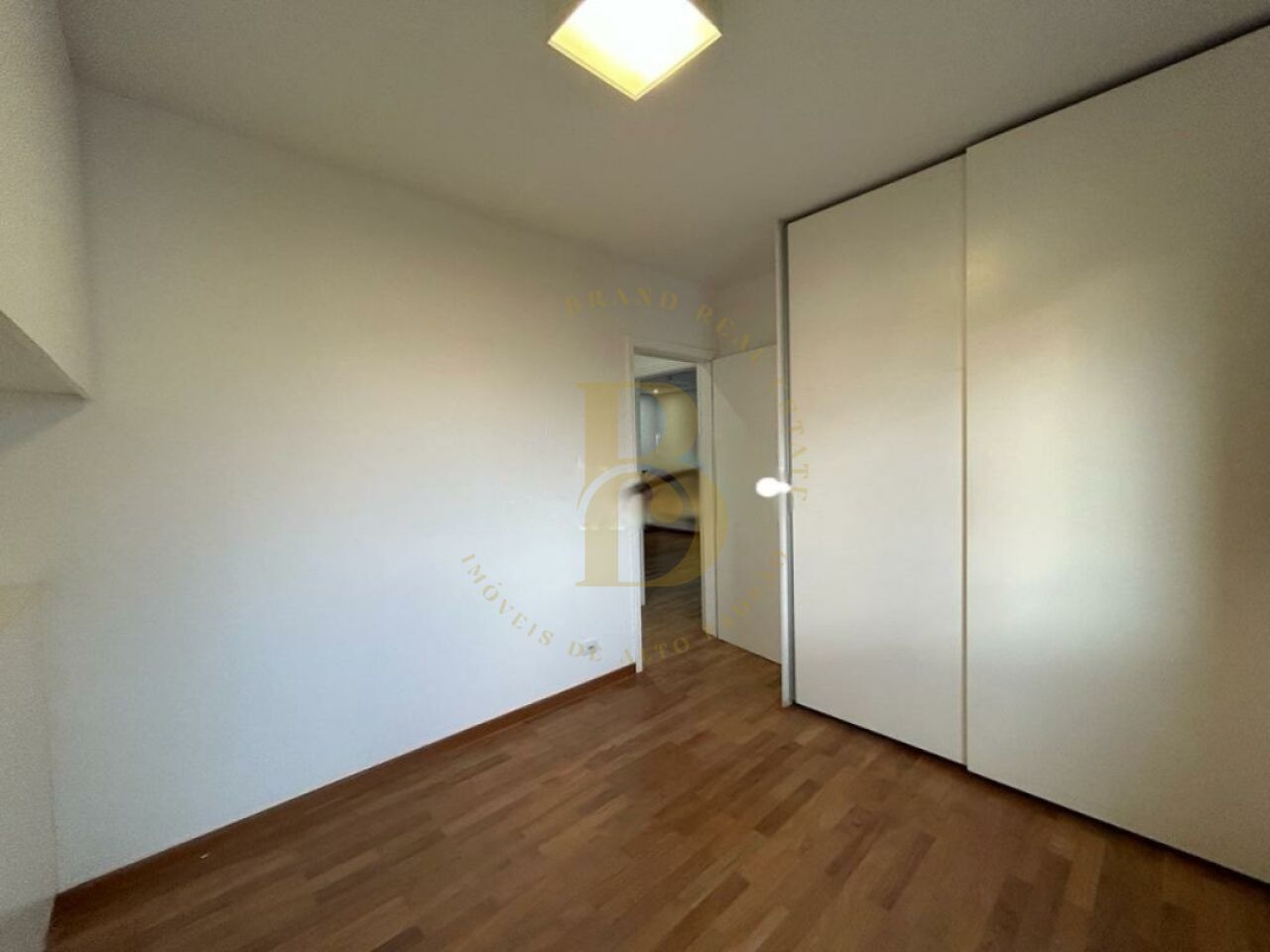 Foto 13 - BR2273