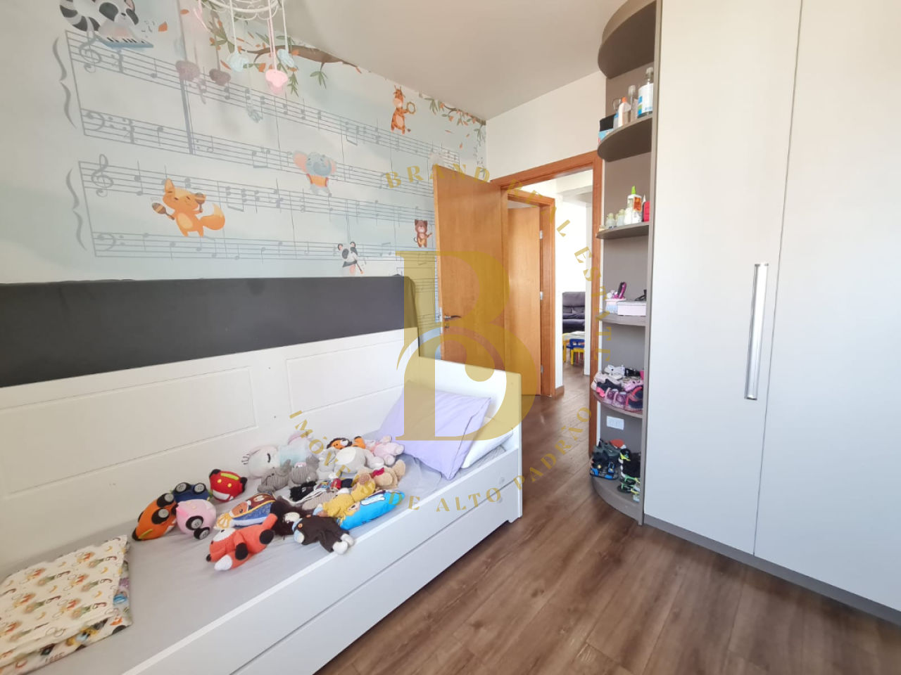 Foto 7 - BR2296