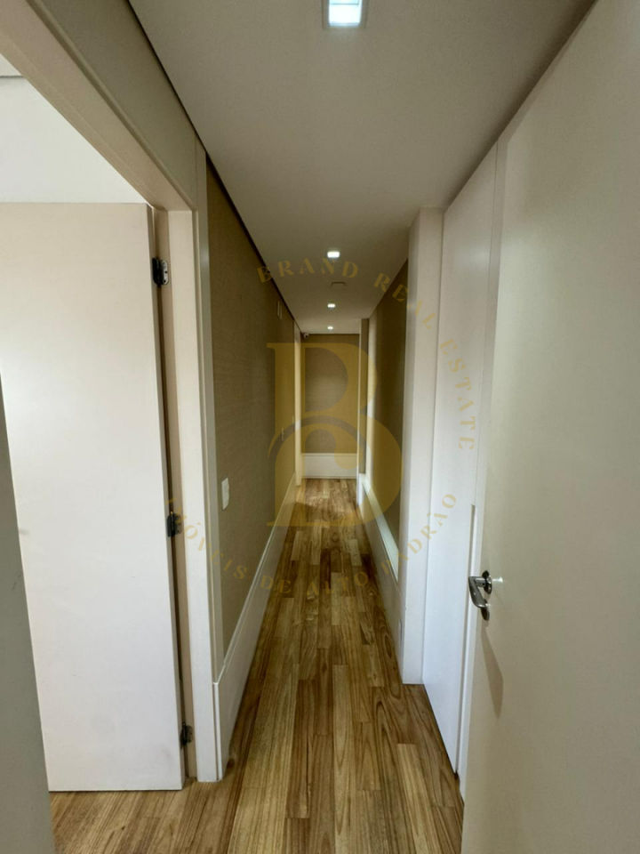 Foto 10 - BR2300