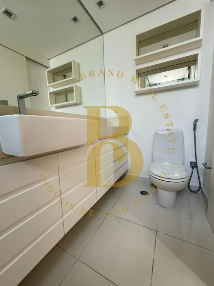 Foto 16 - BR2300