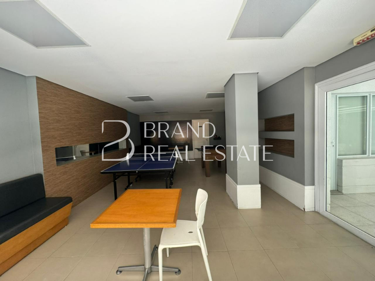 Foto 35 - BR2300