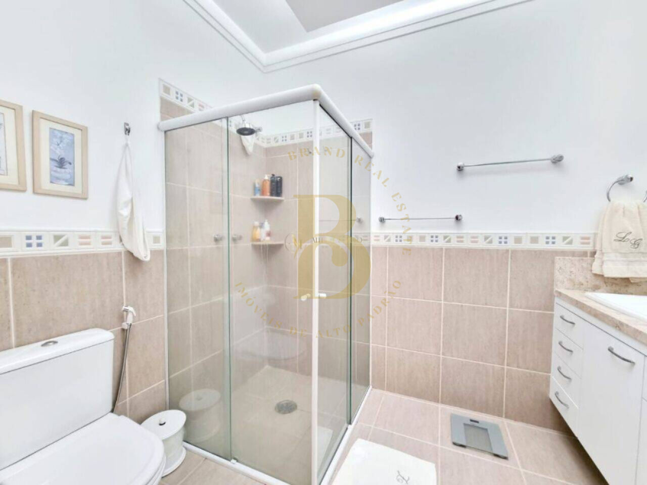Foto 20 - BR2303