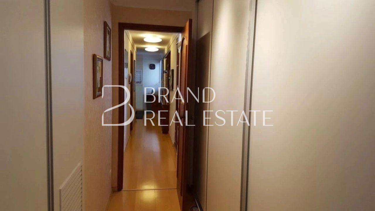 Foto 9 - BR2311