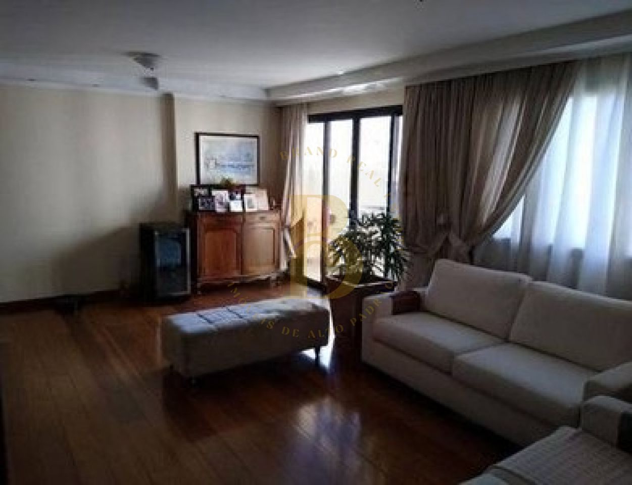 Foto 2 - BR2349