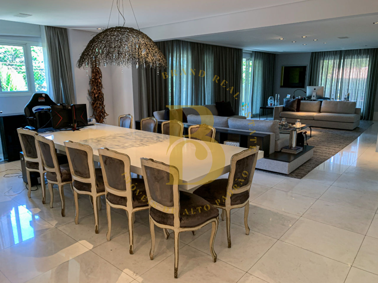 Foto 6 - BR2385