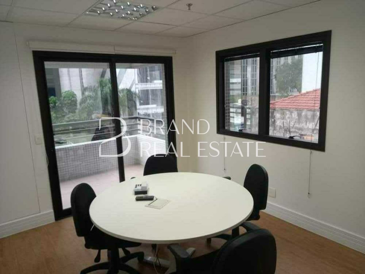 Foto 5 - BR2501