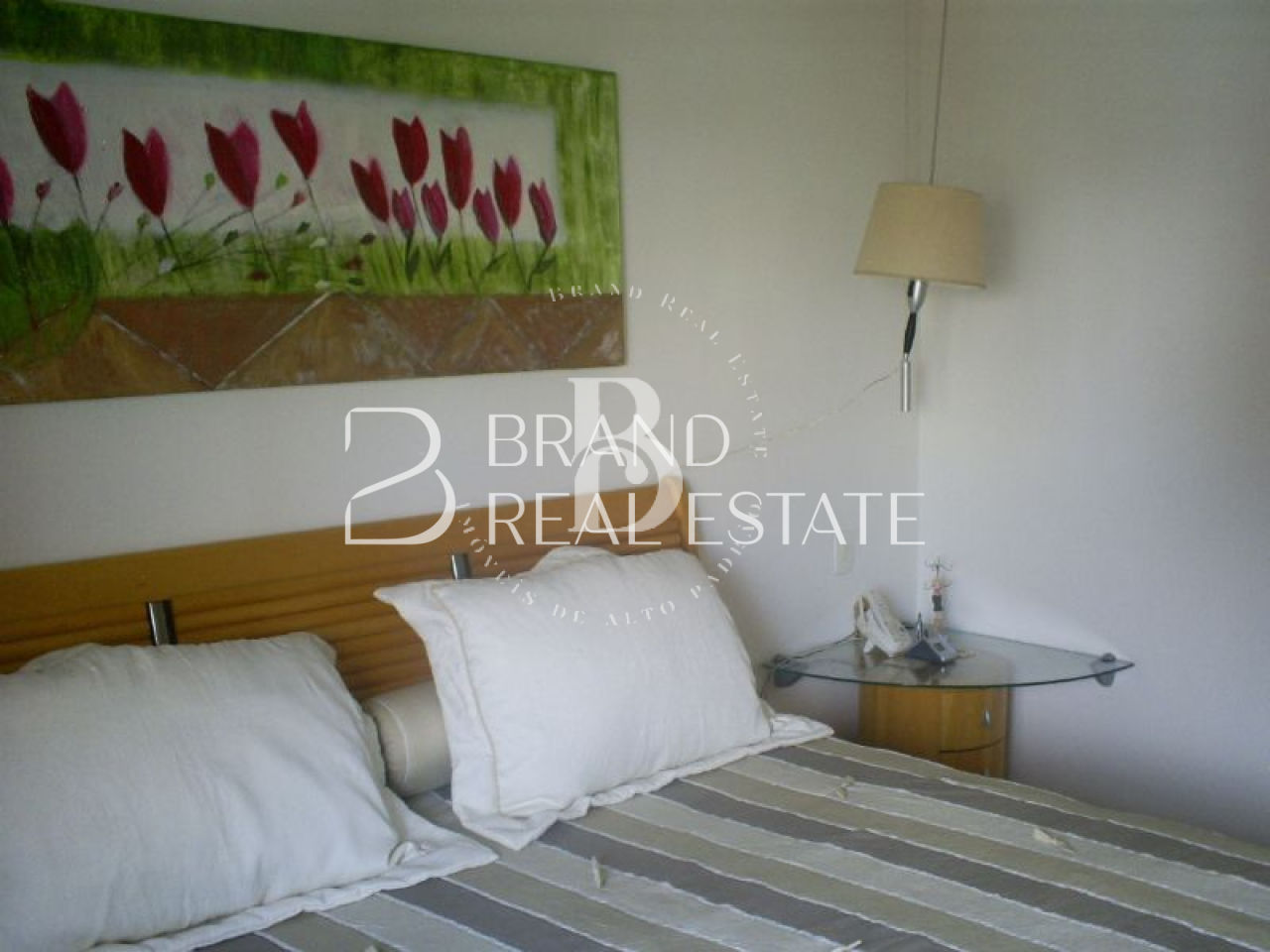 Foto 10 - BR2750