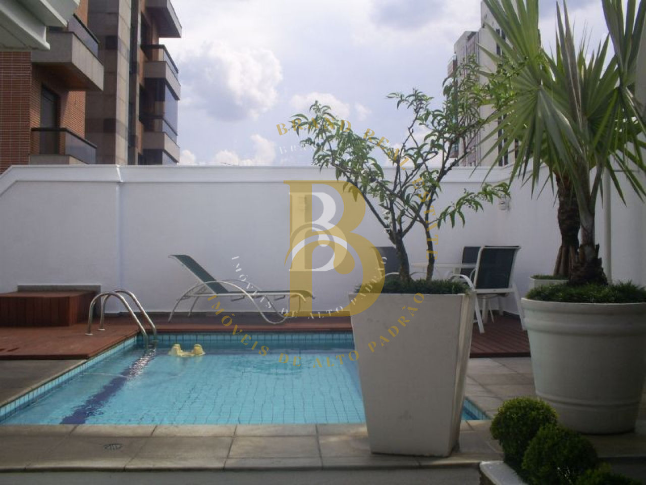 Foto 3 - BR2750