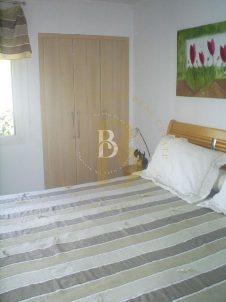 Foto 25 - BR2750