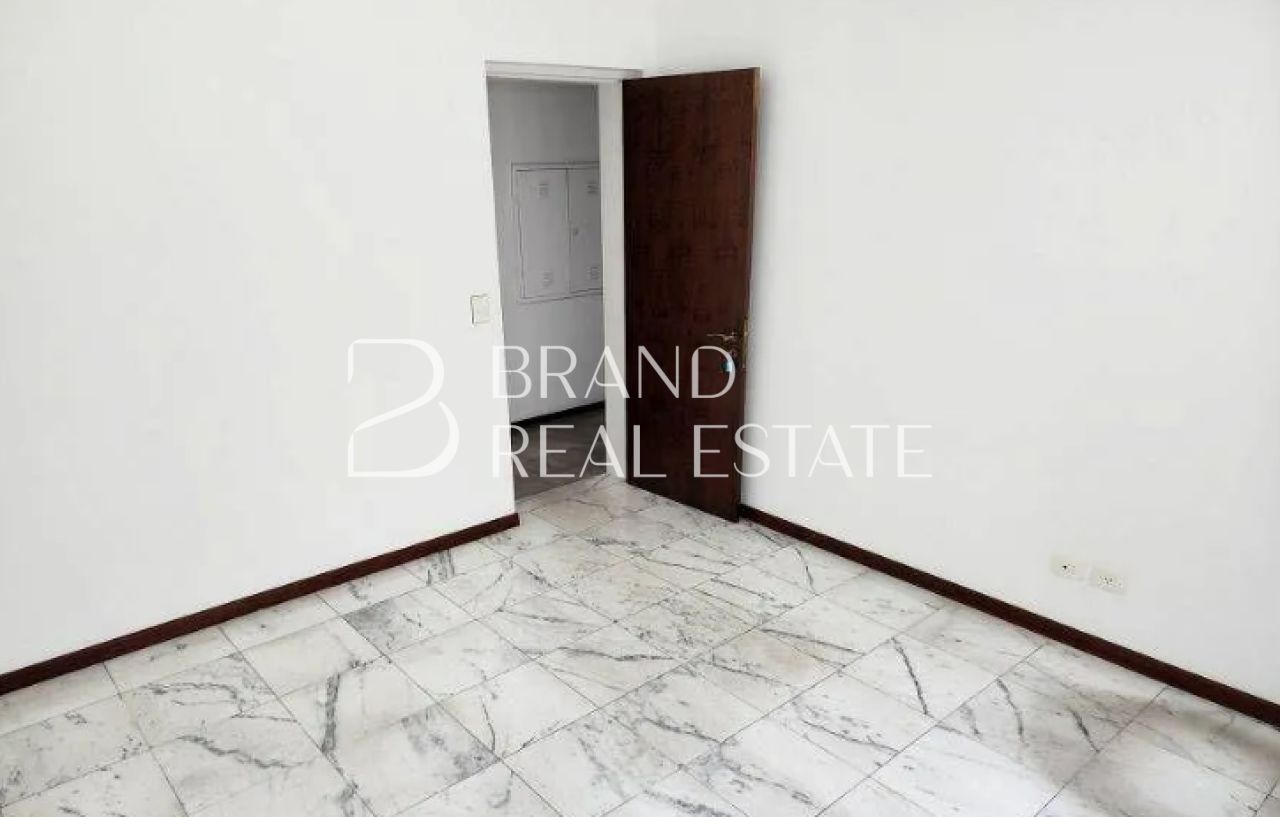 Foto 7 - BR3070