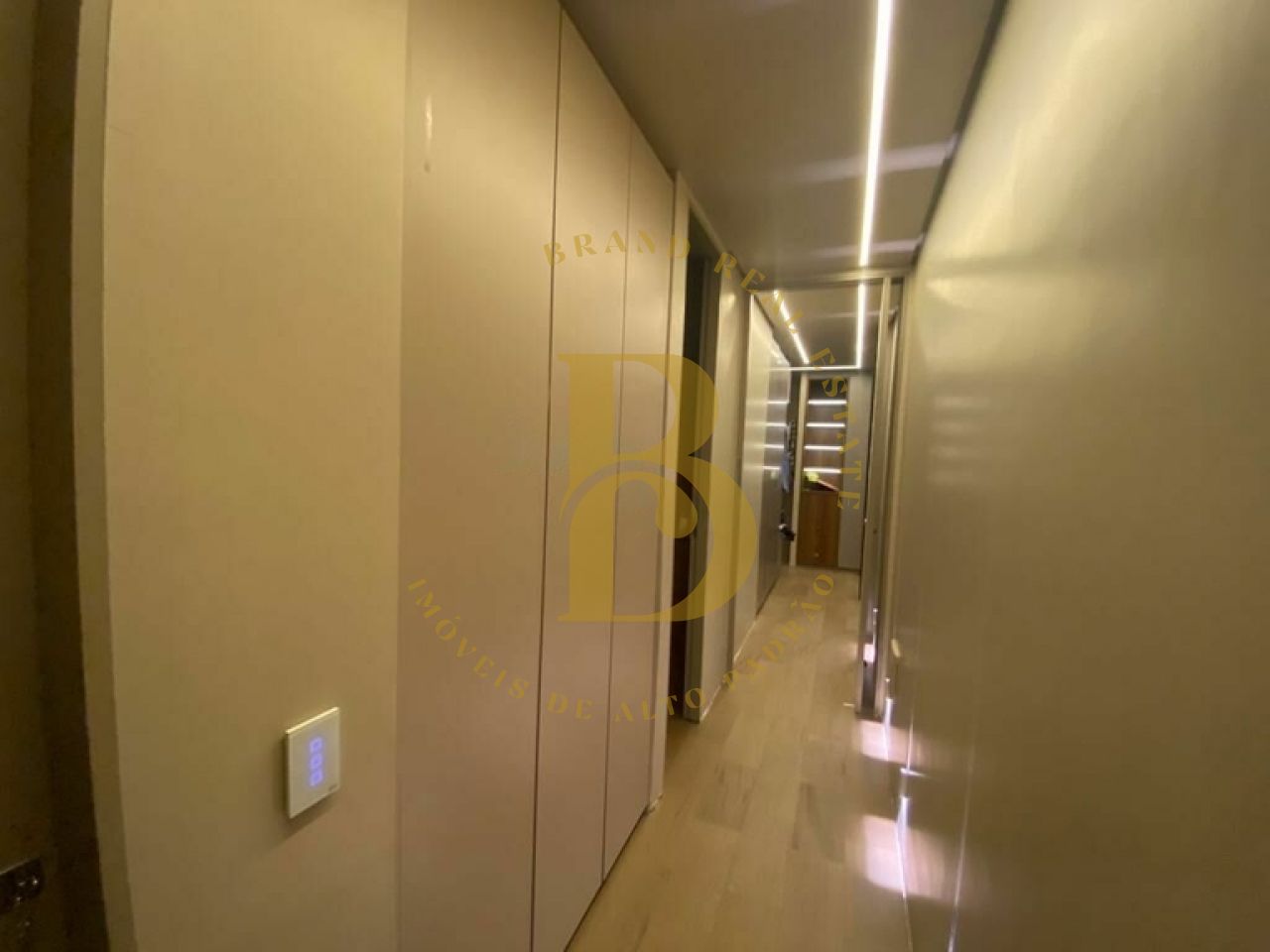 Foto 7 - BR3093