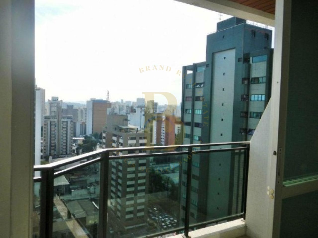 Foto 5 - BR3106