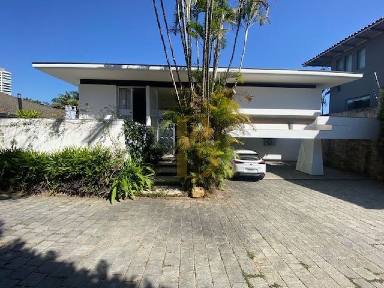 Foto 8 - BR3186