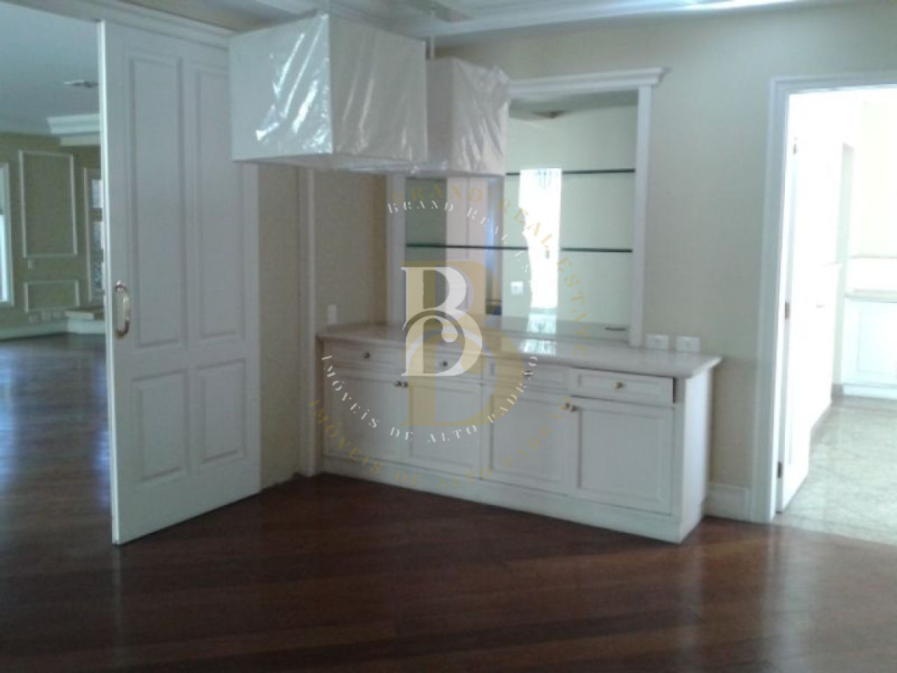 Foto 5 - BR3201