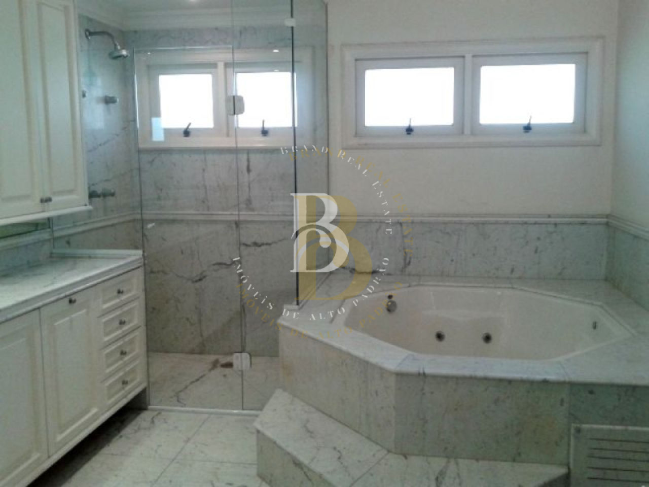 Foto 10 - BR3201
