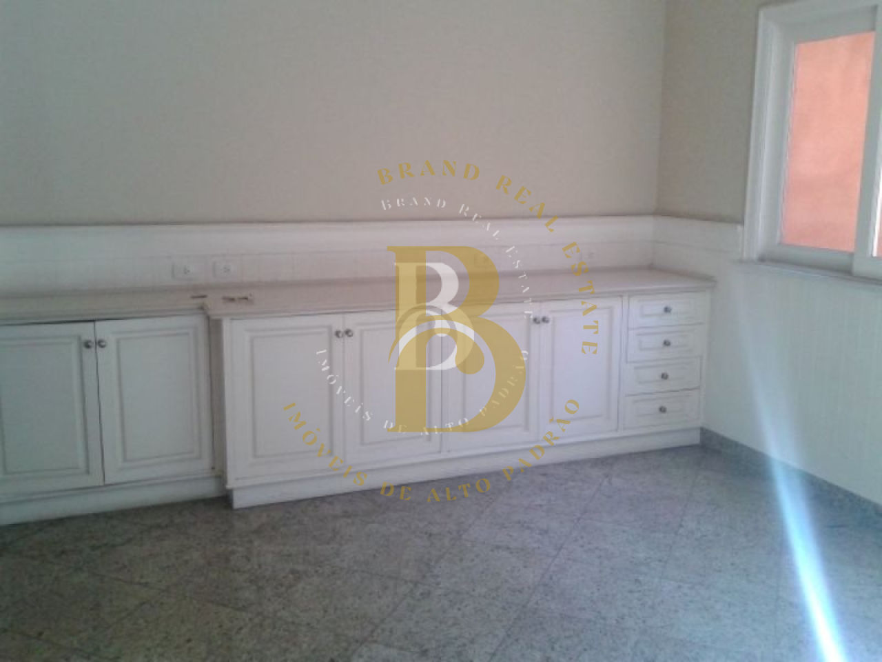 Foto 12 - BR3201
