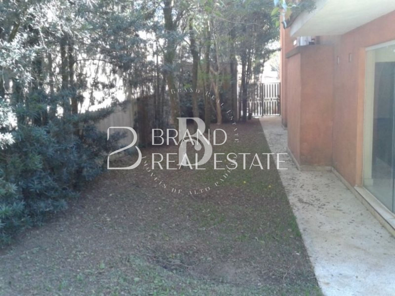 Foto 20 - BR3201