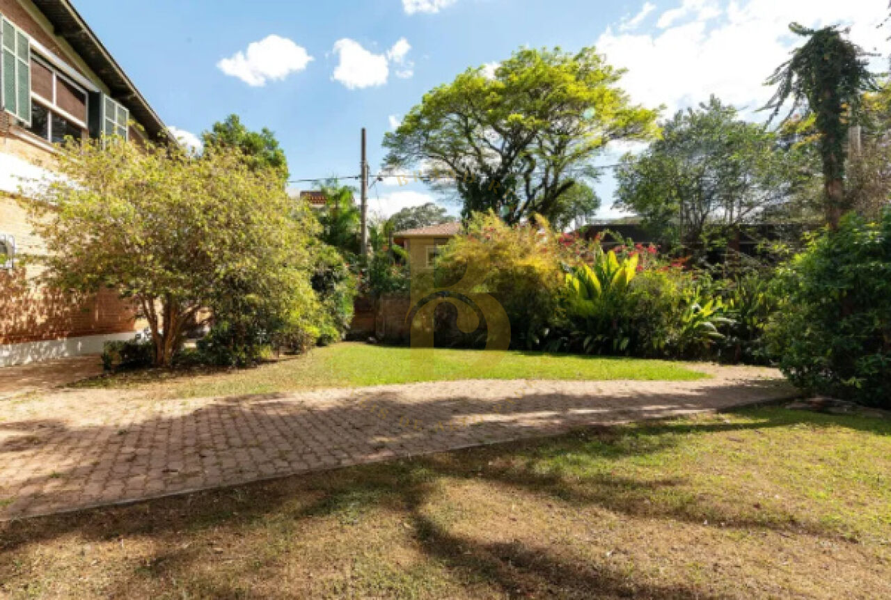 Foto 18 - BR3303