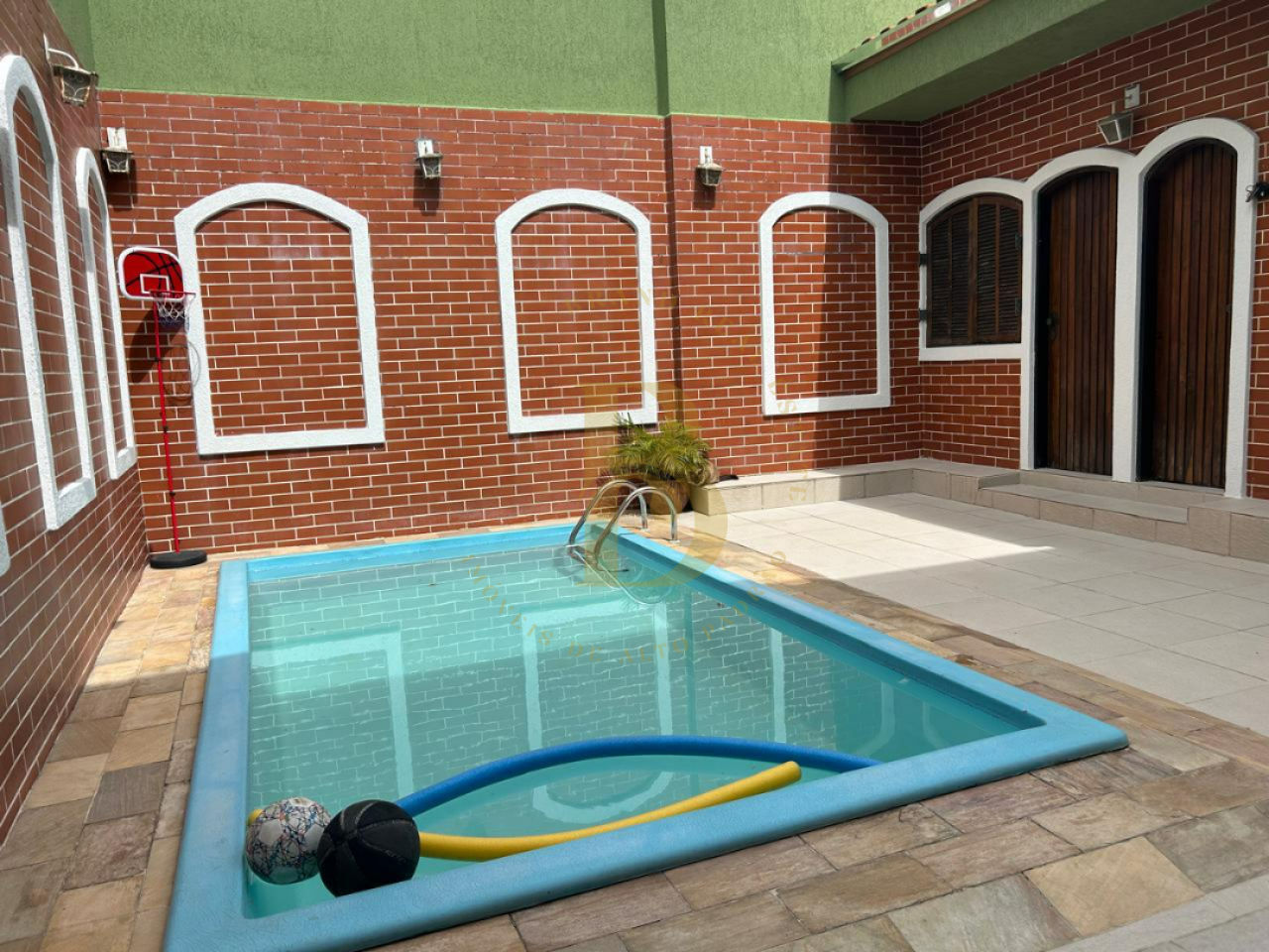 Foto 4 - BR3331