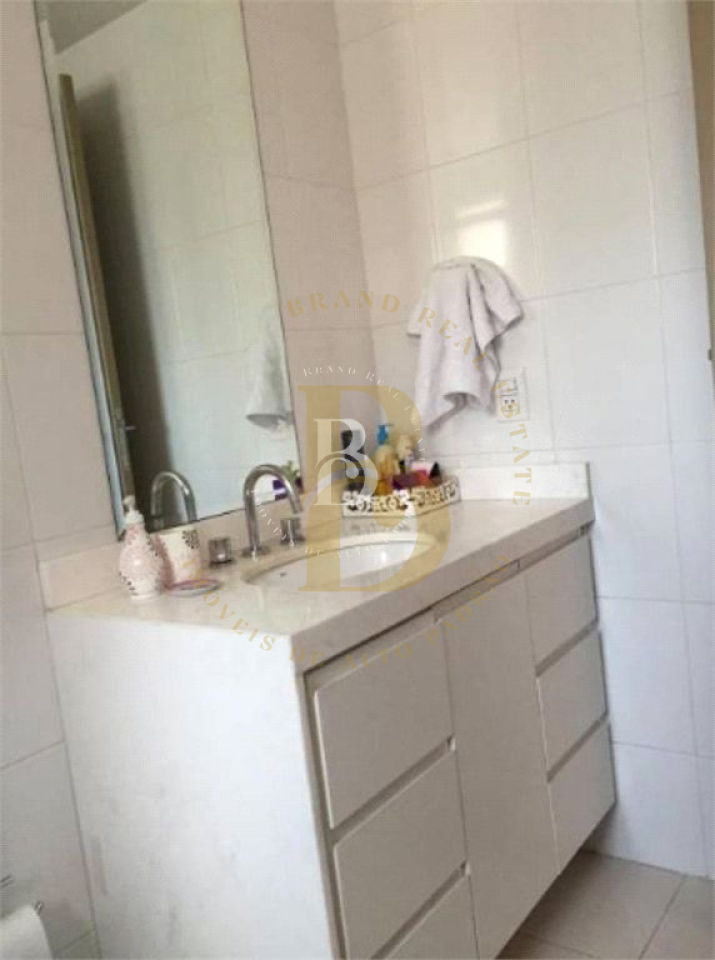 Foto 15 - BR335