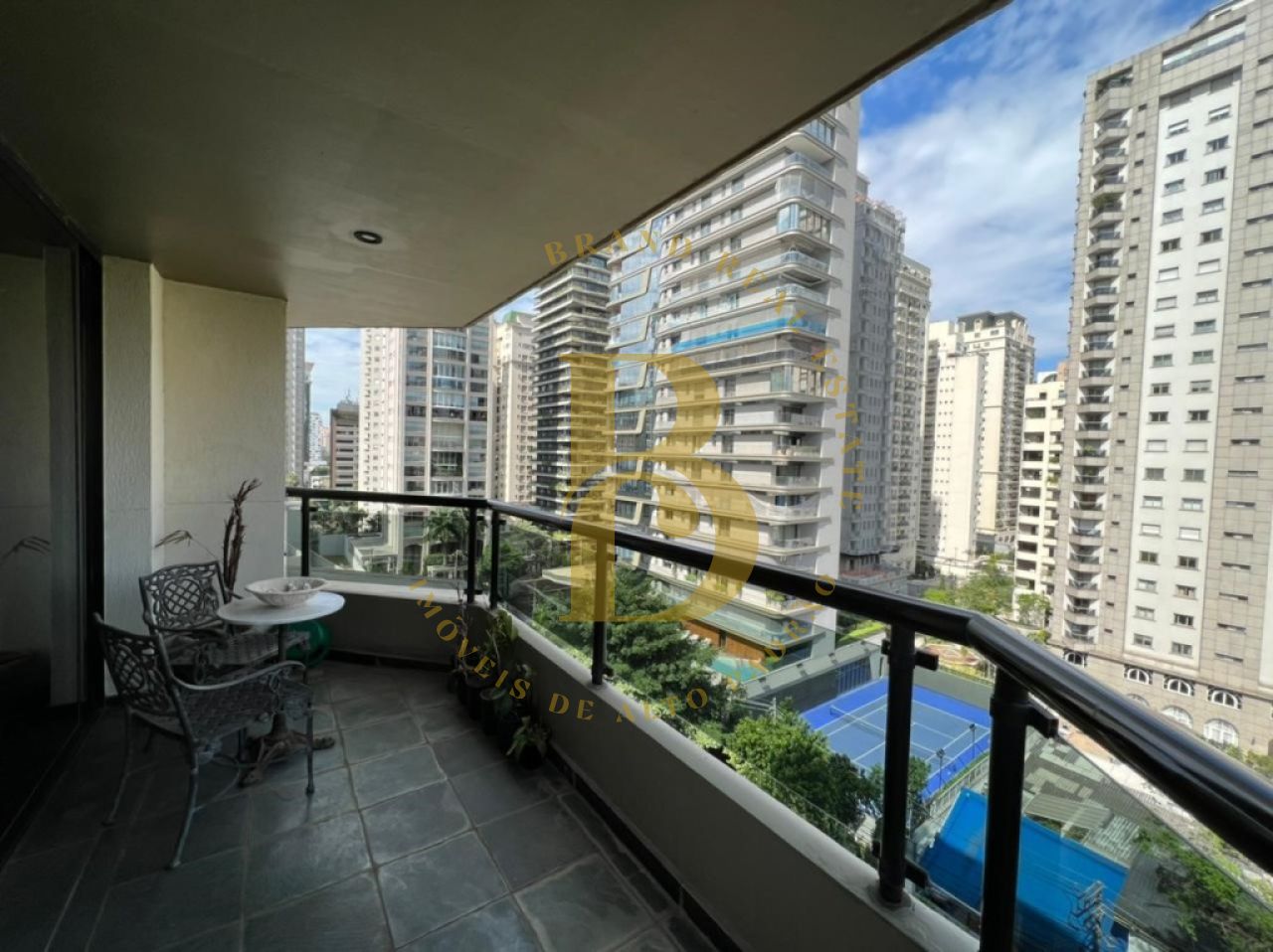 Foto 6 - BR3382