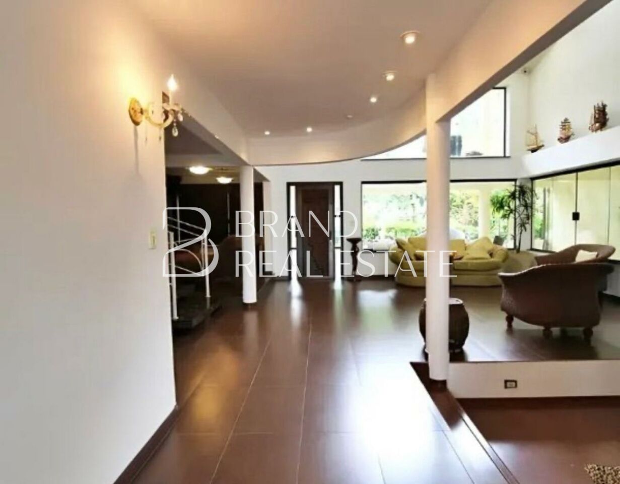 Foto 4 - BR3526