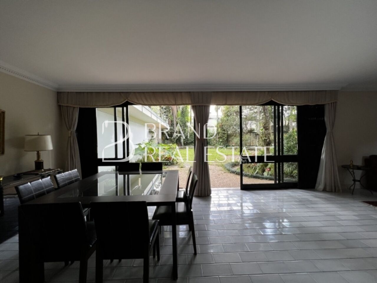 Foto 6 - BR3554