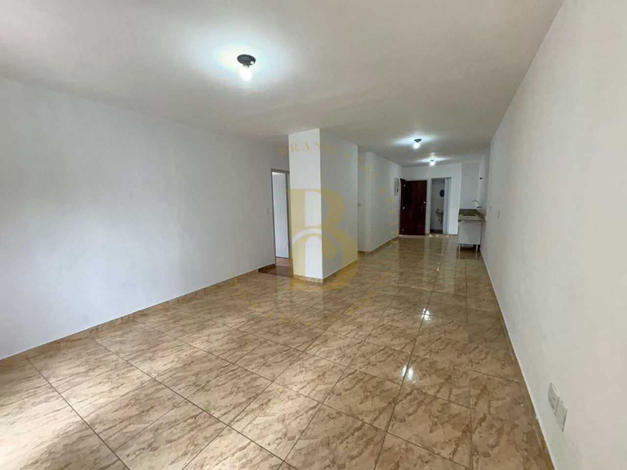 Foto 2 - BR3616
