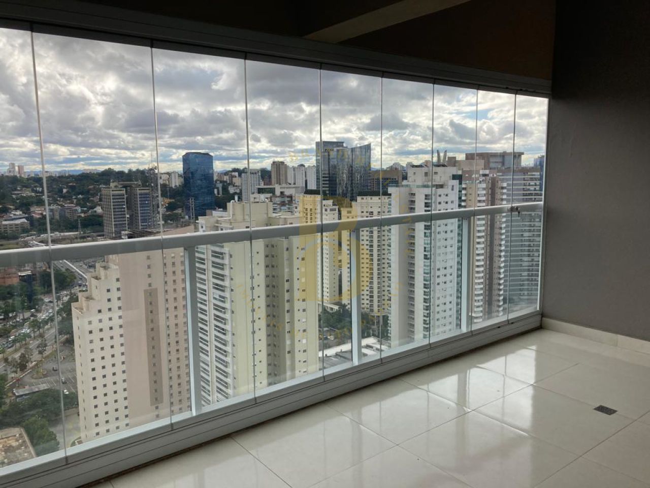 Foto 5 - BR3958