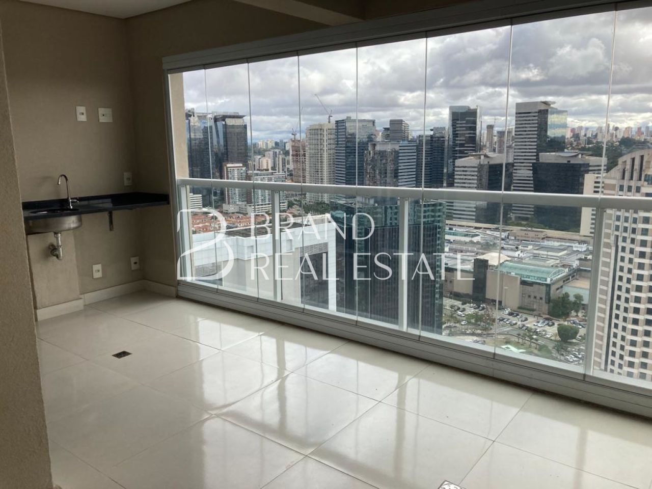 Foto 6 - BR3958
