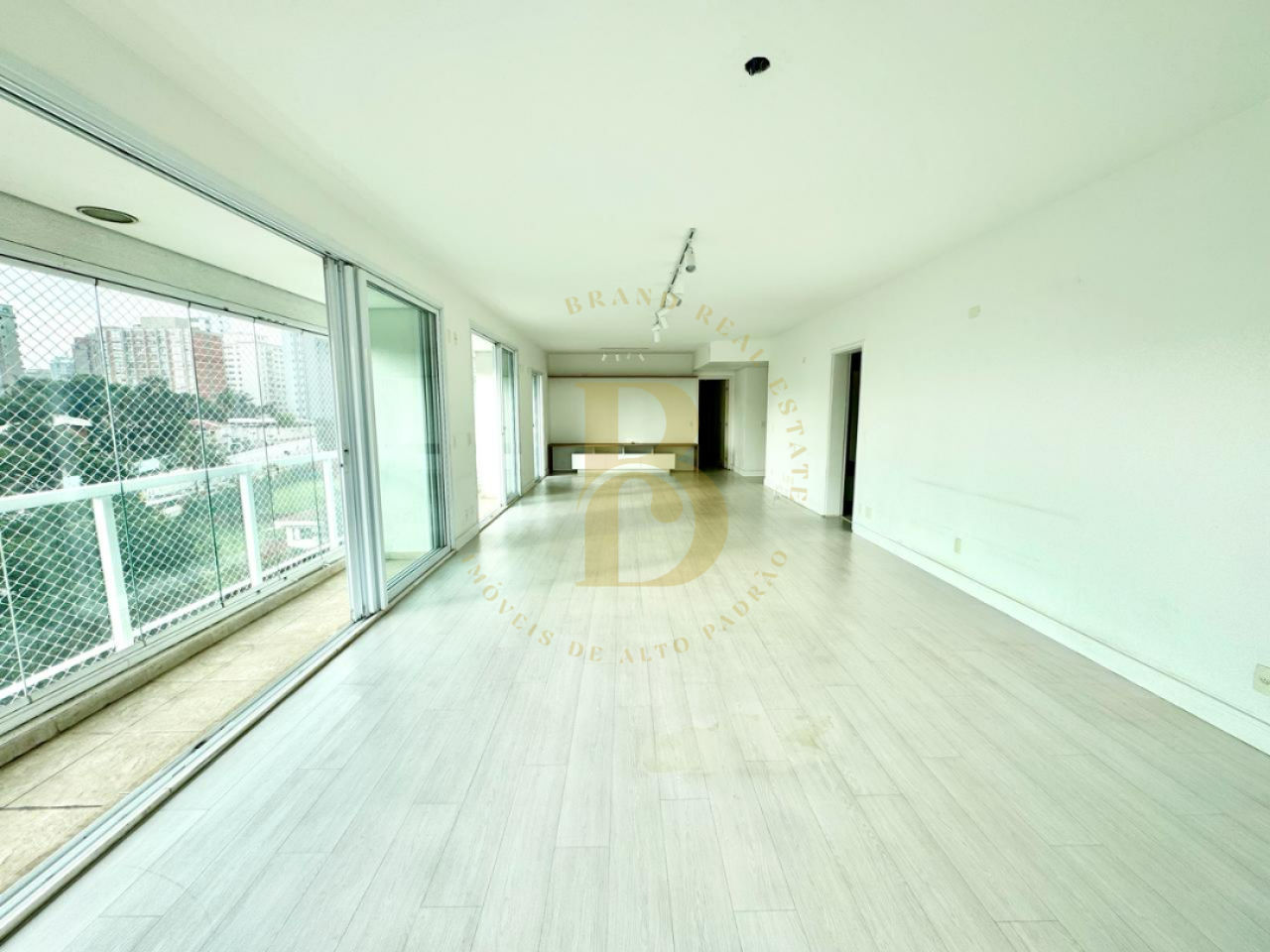 Foto 2 - BR3959