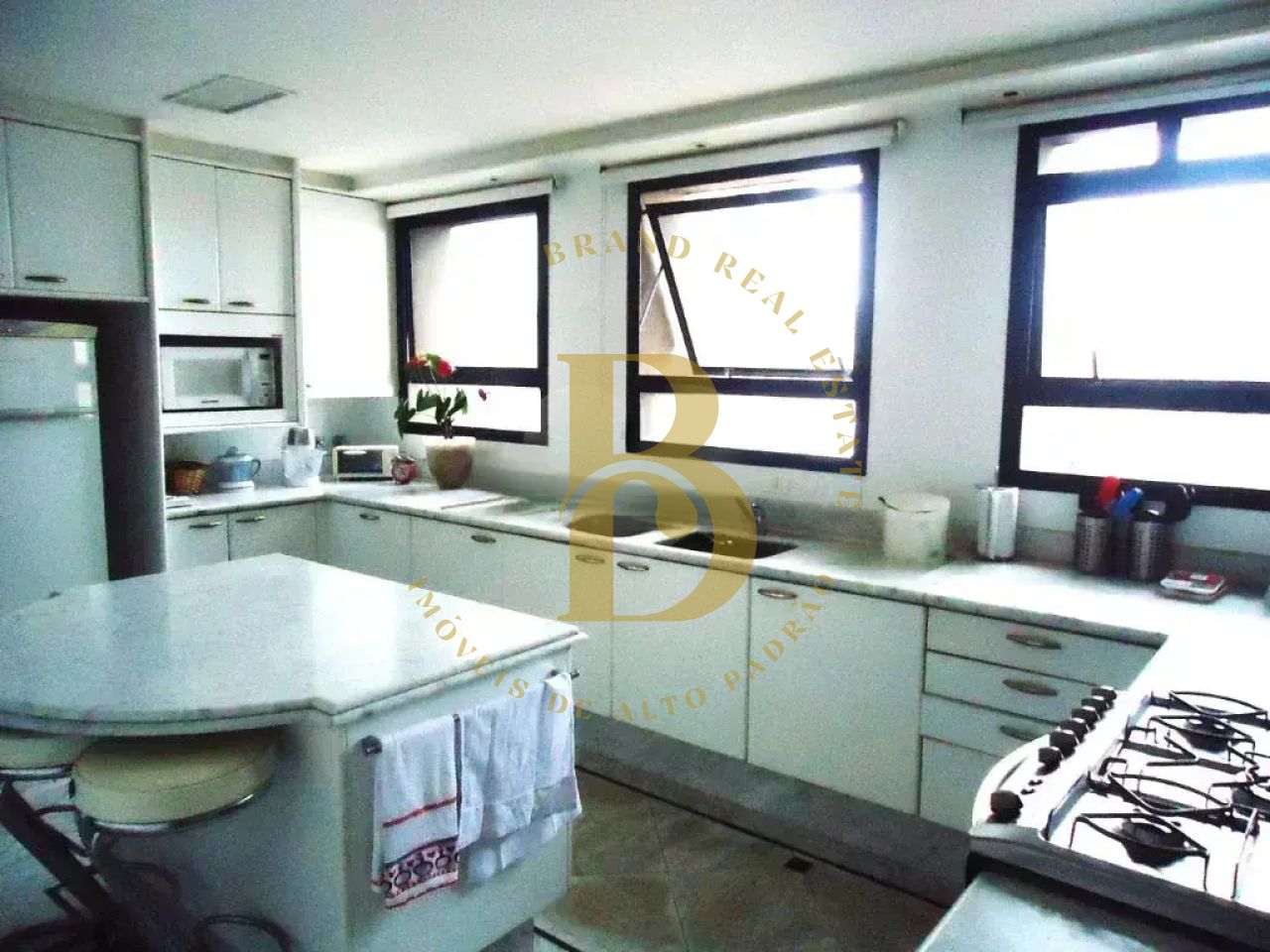 Foto 27 - BR4073