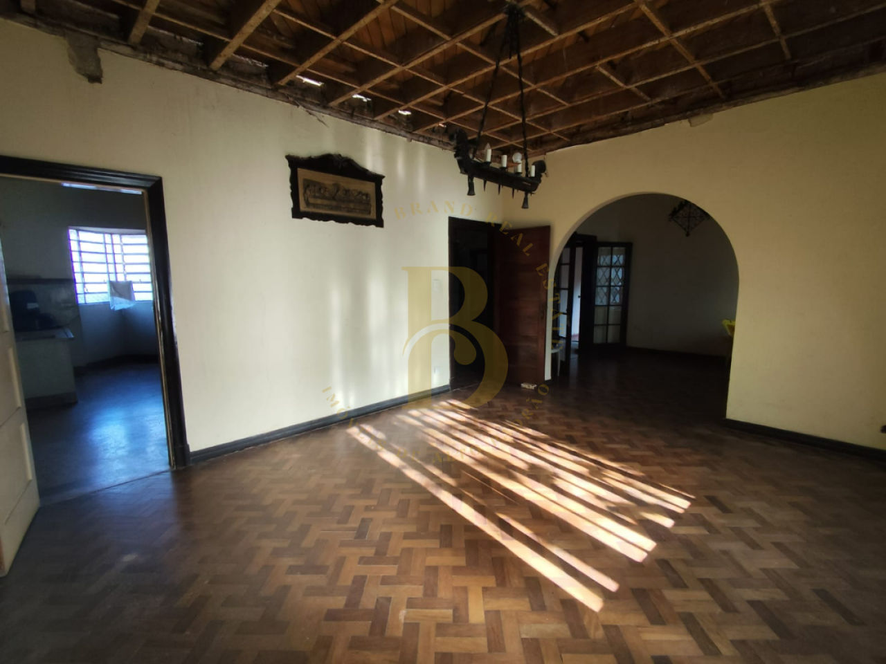 Foto 2 - BR4198