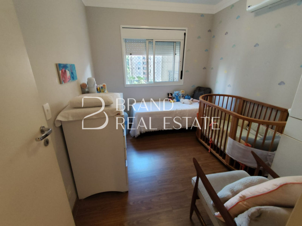 Foto 3 - BR4200