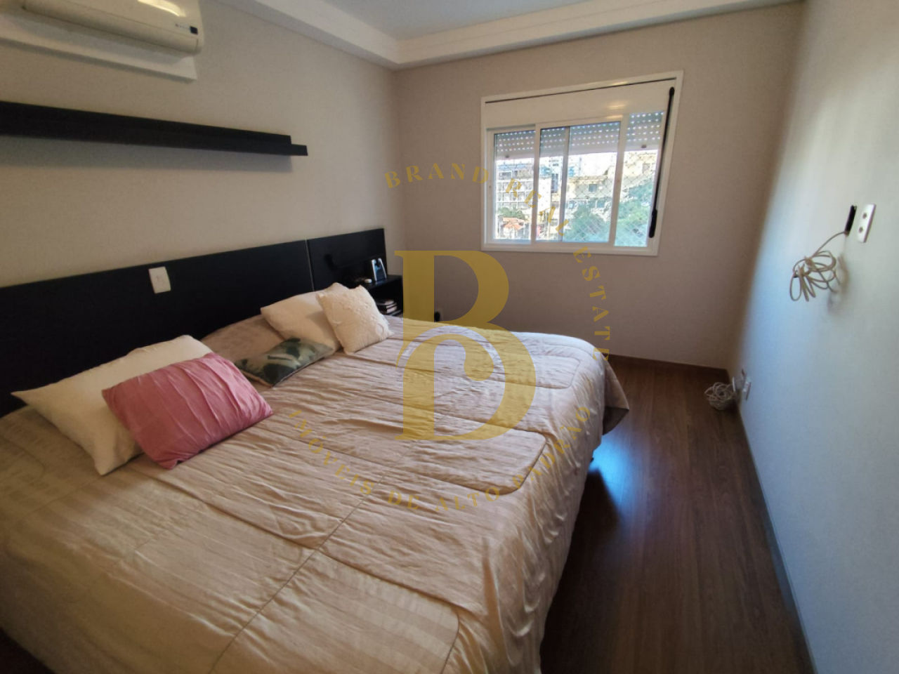 Foto 6 - BR4200
