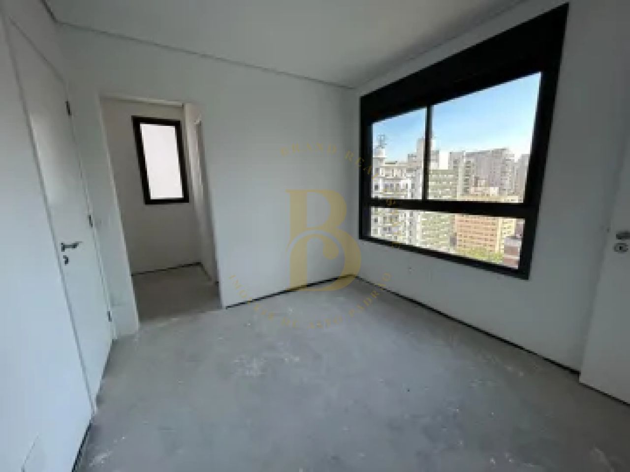 Foto 3 - BR4236