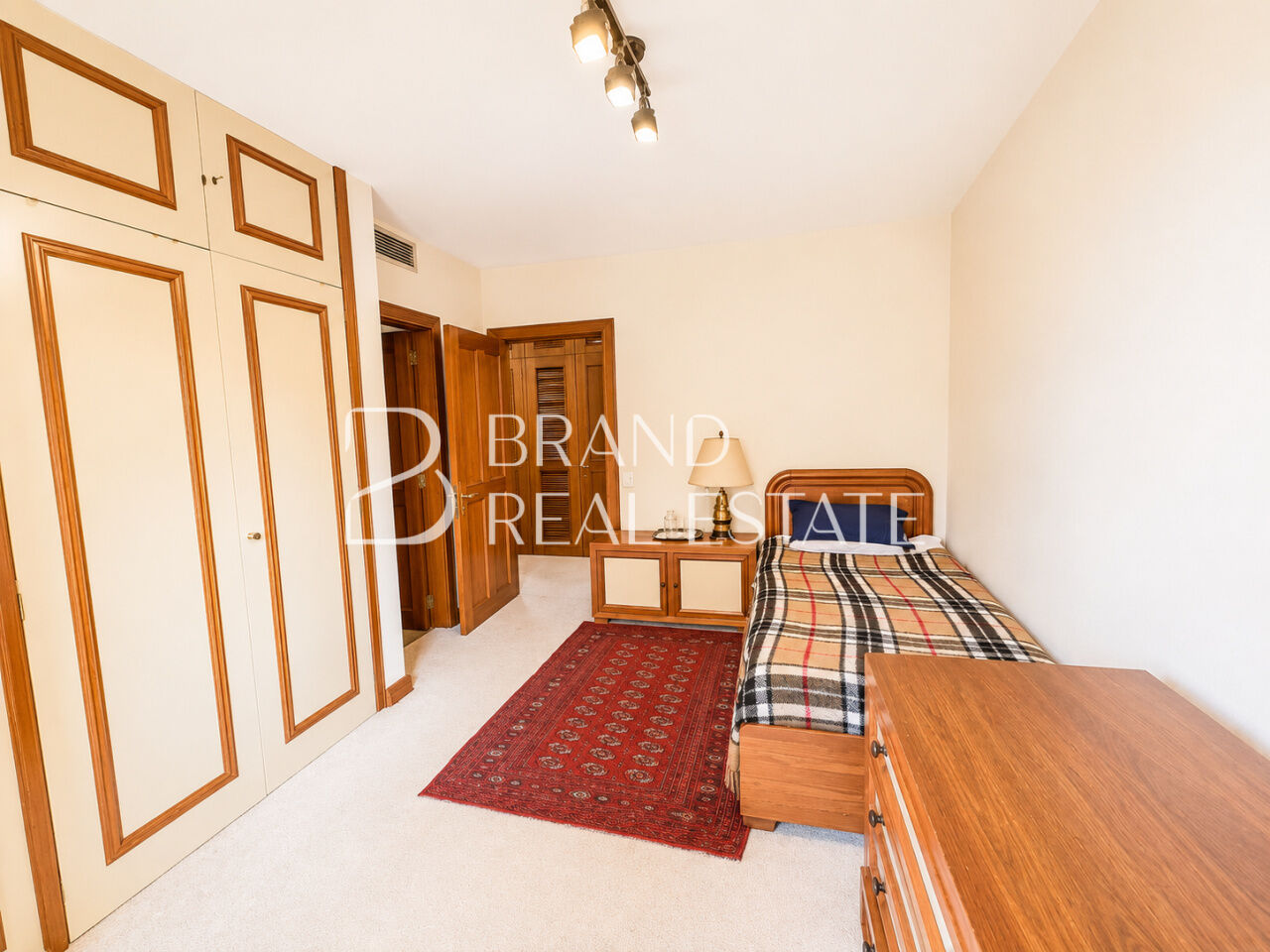 Foto 21 - BR4325