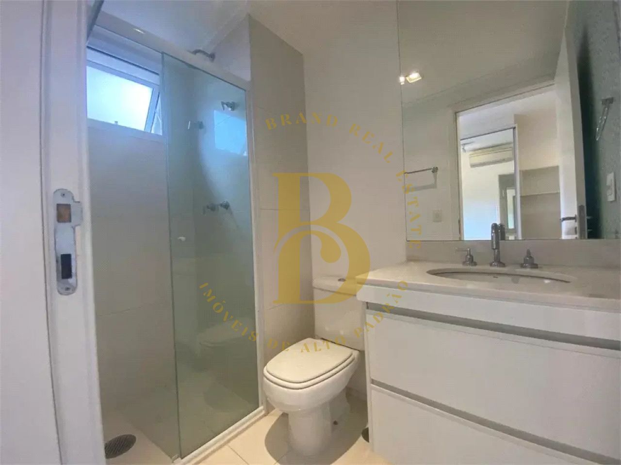 Foto 16 - BR4330