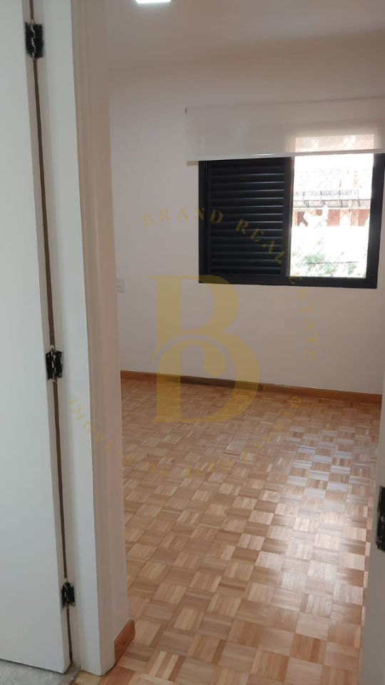 Foto 2 - BR4370
