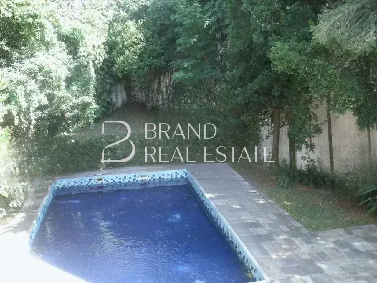 Foto 5 - BR4417