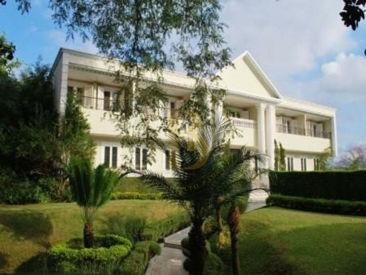 Foto 20 - BR4438