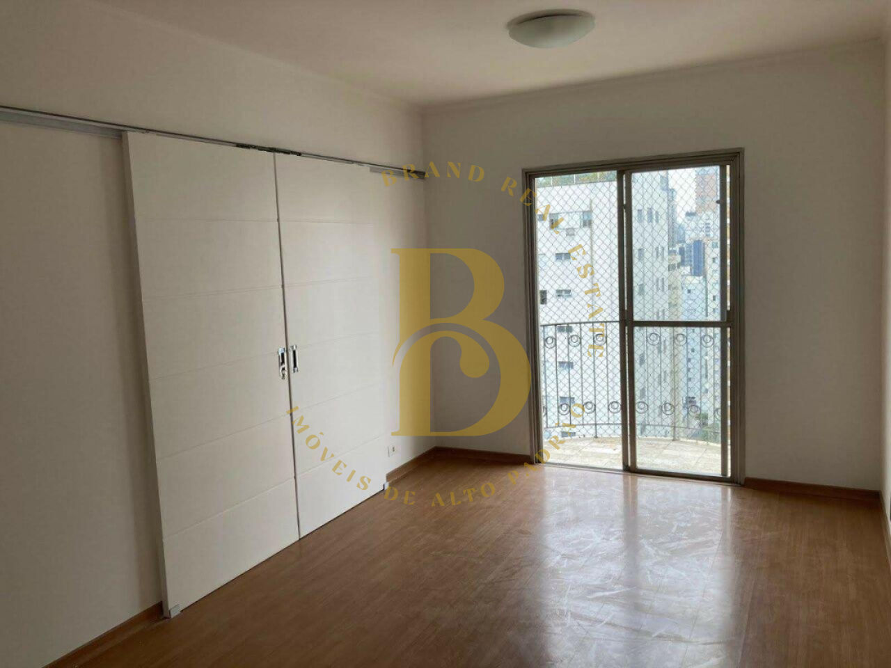 Foto 2 - BR4583