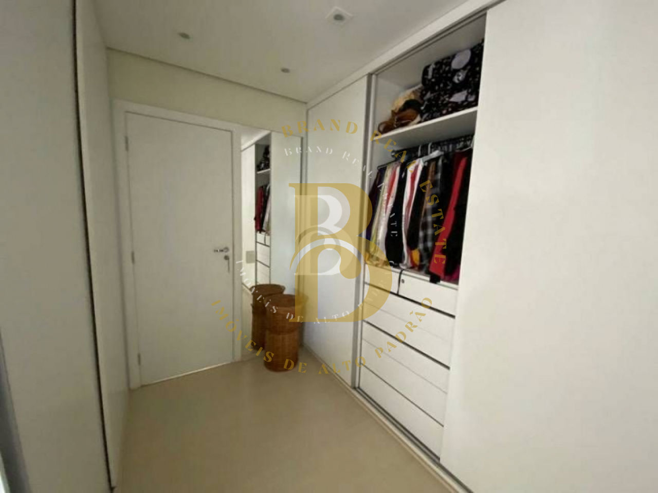 Foto 7 - BR4607