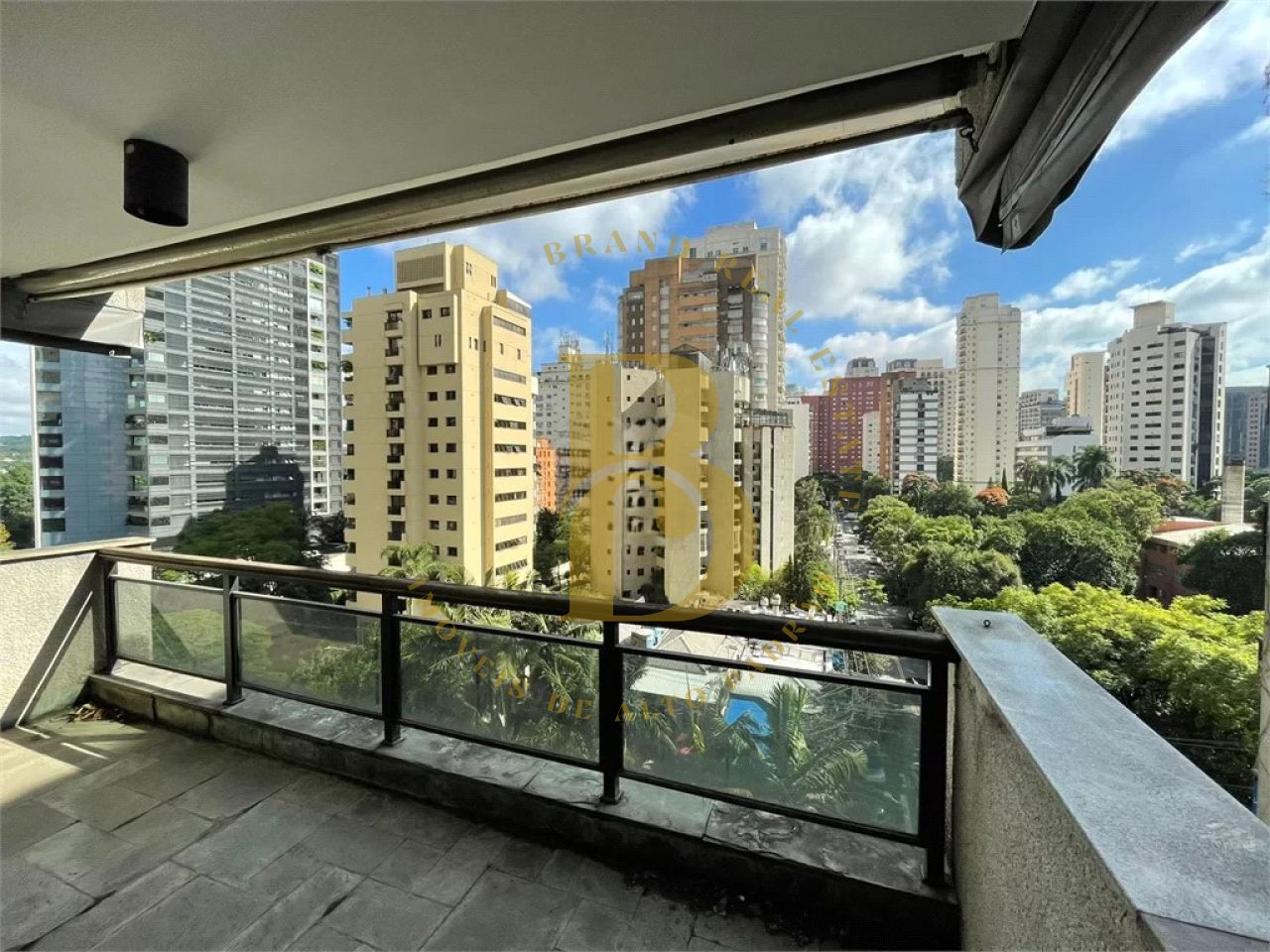 Foto 2 - BR4808