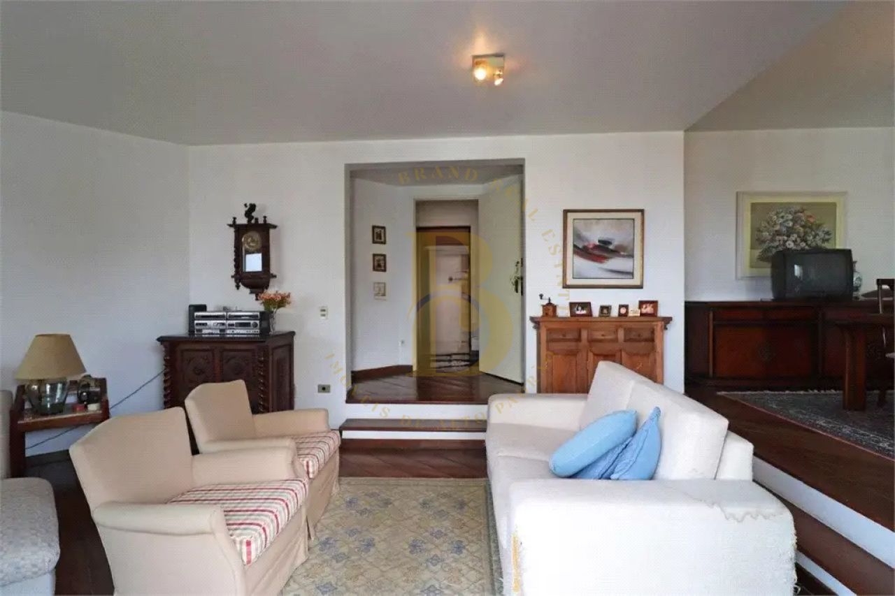 Foto 2 - BR4905